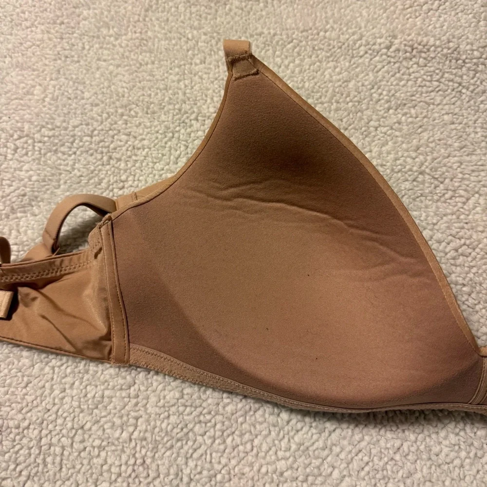 SKIMS Wireless Form Lightly Lined T-Shirt Bra Nude Tan Sienna 36D - Picture 8 of 8